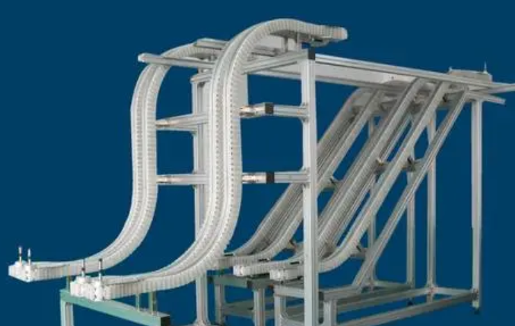 柔性鏈輸送機(jī)的優(yōu)勢有哪些？