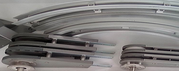 怎么選擇合適的轉(zhuǎn)彎鏈板輸送機(jī)？