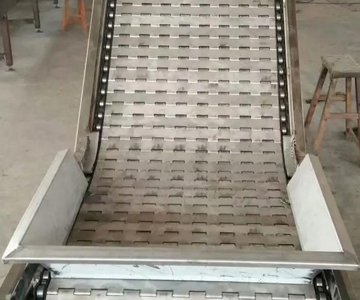 鏈板輸送線有哪些特點(diǎn)？