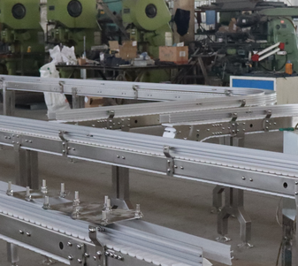 AGV/RGV 柔性輸送系統(tǒng)(Automated Guided Vehicle System)