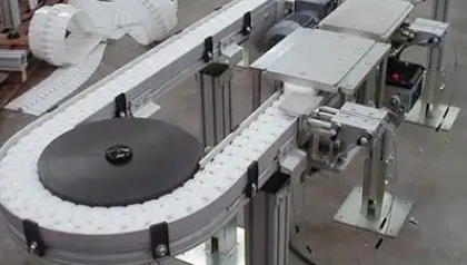 柔性鏈板輸送線的日常維護(hù)有哪些注意事項(xiàng)?