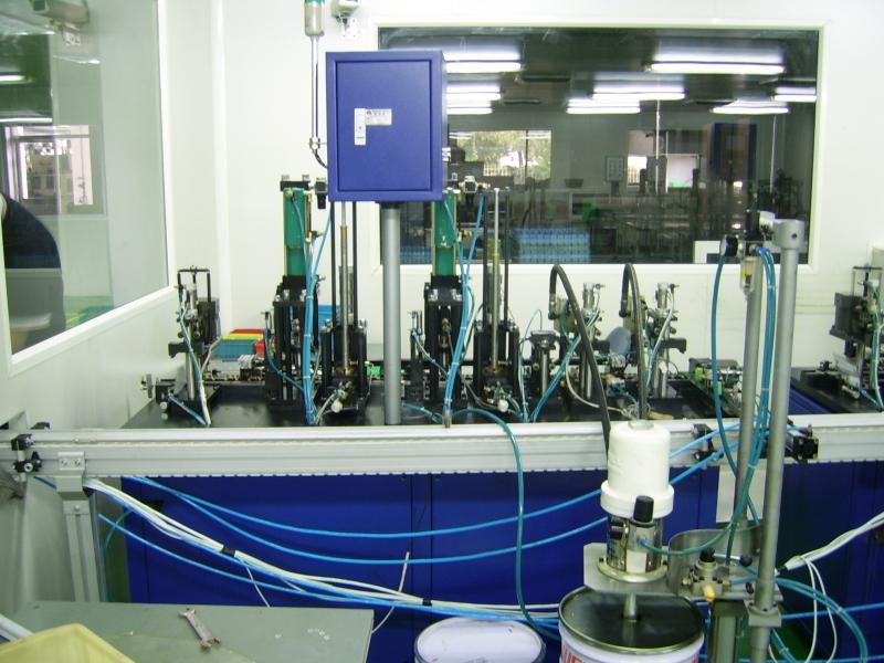 柔性鏈鏈板輸送線的特點 柔性鏈鏈板輸送線的特點